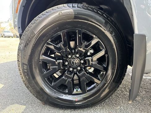 New 2026 Nissan Frontier SV AWD/4WD image 33