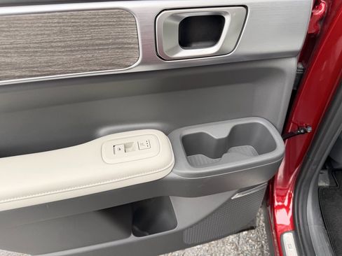 Used 2025 Hyundai Santa Fe Calligraphy image 19