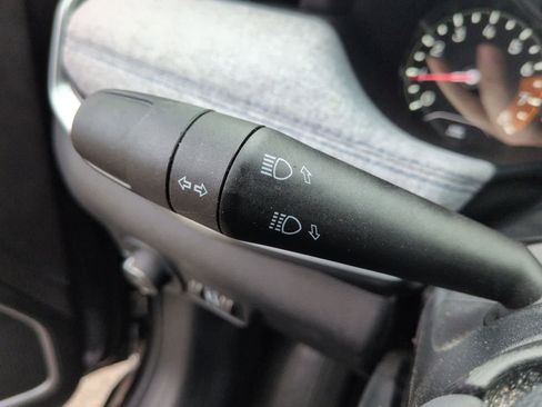 Certified 2022 Jeep Compass Latitude image 22