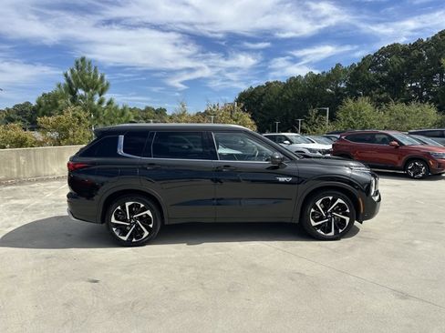 Used 2023 Mitsubishi Outlander SEL image 5