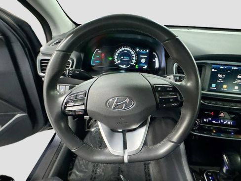 Used 2018 Hyundai Ioniq SEL image 7