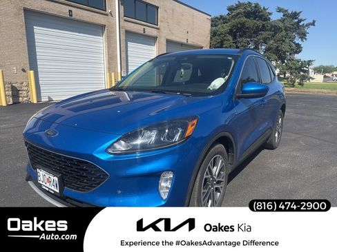 Used 2020 Ford Escape SEL FWD image 1