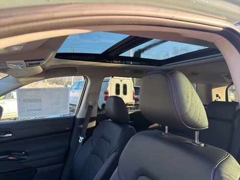 New 2026 Nissan Pathfinder Platinum w/ Cargo Package image 21