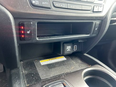Certified 2023 Honda Passport EX-L image 17