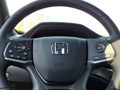 Certified 2024 Honda Passport EX-L image 27