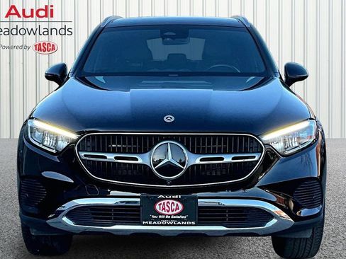 Used 2024 Mercedes-Benz GLC 300 4MATIC image 2