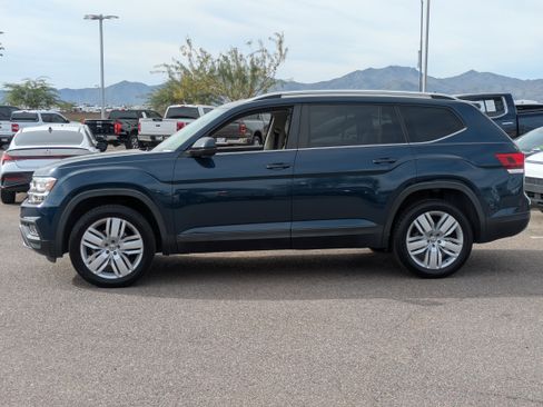 Used 2019 Volkswagen Atlas SE w/ Towing Package image 6