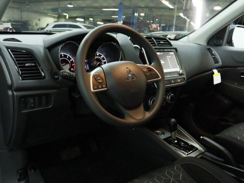 New 2026 Mitsubishi Outlander Sport ES AWD/4WD image 4