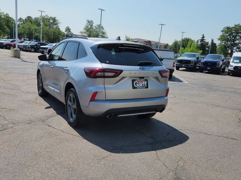 Certified 2024 Ford Escape ST-Line AWD/4WD image 7