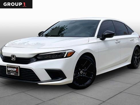 Used 2023 Honda Civic Sport image 1