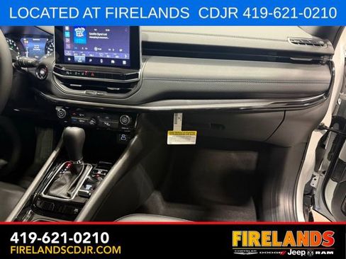 New 2026 Jeep Compass Latitude AWD/4WD image 22
