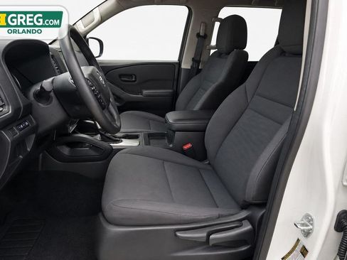 Used 2024 Nissan Frontier S RWD image 10