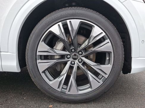 New 2026 Audi Q8 Premium Plus image 7