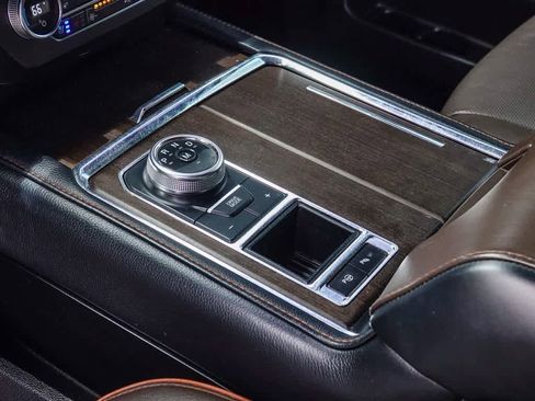 Used 2020 Ford Expedition King Ranch RWD image 18