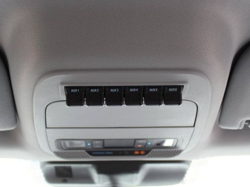 Used 2025 Ford F350 XLT AWD/4WD image 50