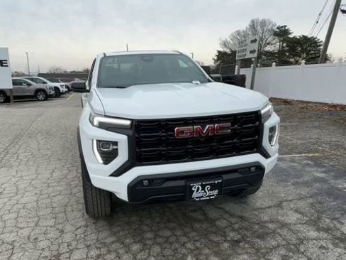 New 2026 GMC Canyon Elevation w/ Convenience Package image 3