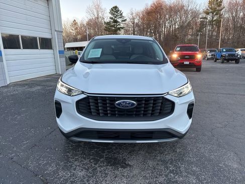 Used 2024 Ford Escape Active image 8