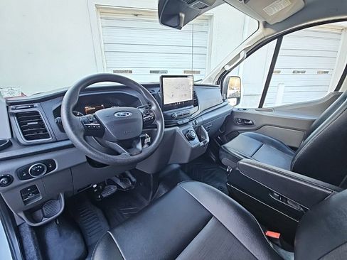 Used 2022 Ford E-Transit Low Roof w/ Load Area Protection Package image 20