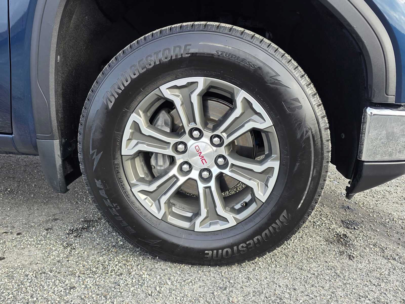 Certified 2022 GMC Sierra 1500 SLT AWD/4WD image 9
