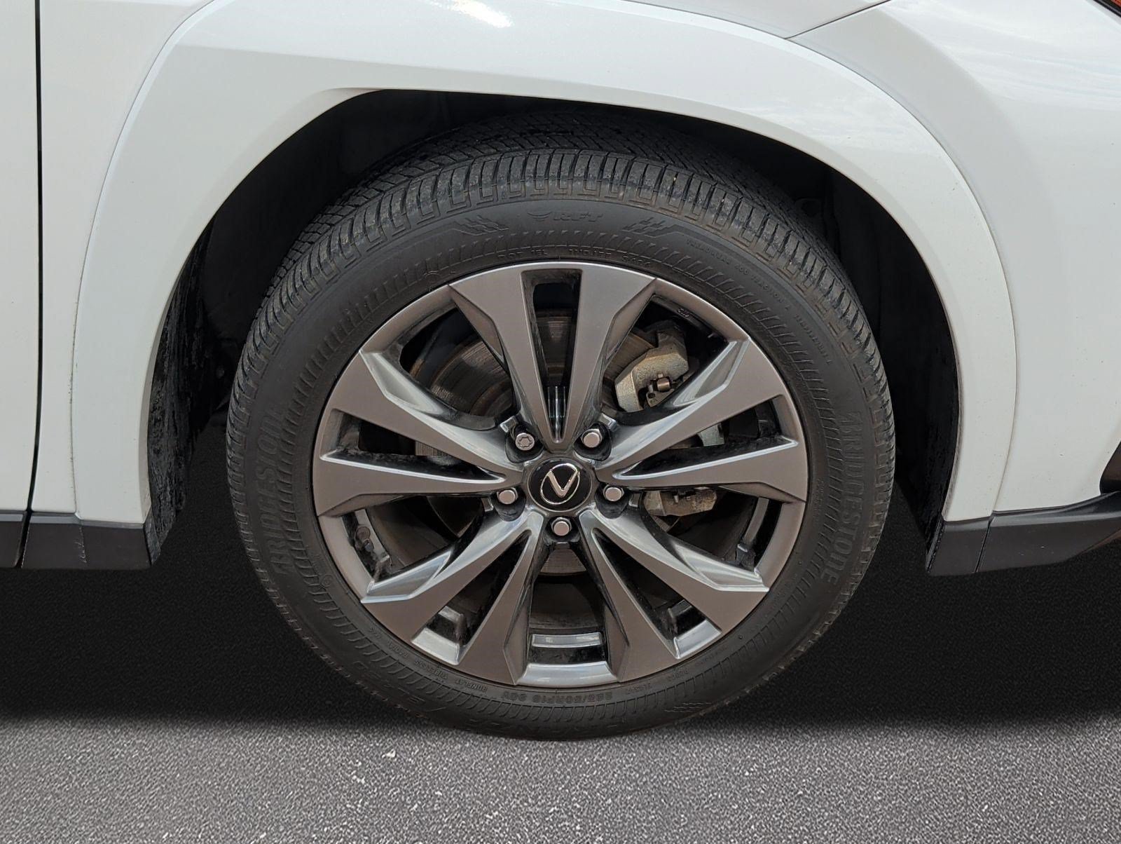 Used 2025 Lexus UX 300h FWD w/ Accessory Package (Z1) image 7