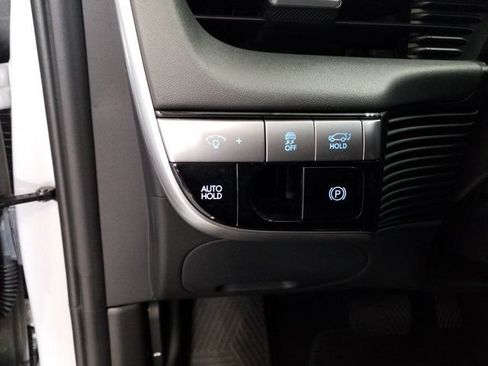 Certified 2024 Hyundai Ioniq 5 Limited RWD image 10