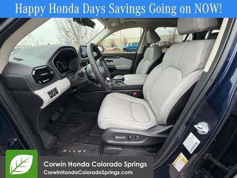 New 2025 Honda Pilot Touring image 14