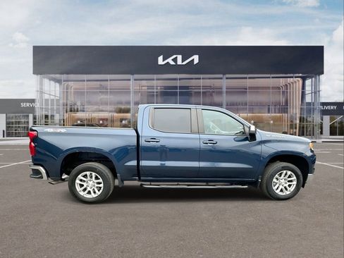 Used 2022 Chevrolet Silverado 1500 LT image 9