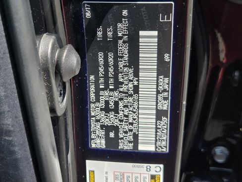 Used 2018 Toyota 4Runner Limited AWD/4WD image 33