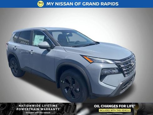 New 2026 Nissan Rogue SV w/ Cold Weather Package AWD/4WD image 7