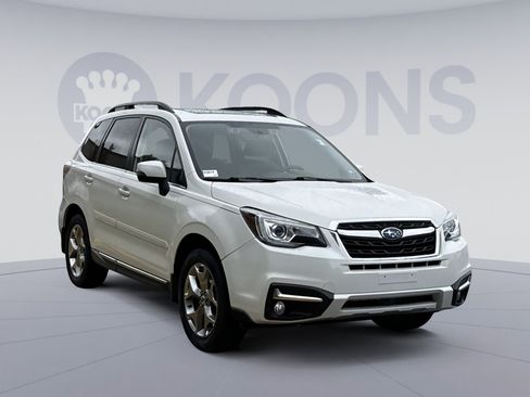 Used 2018 Subaru Forester 2.5i Touring image 10