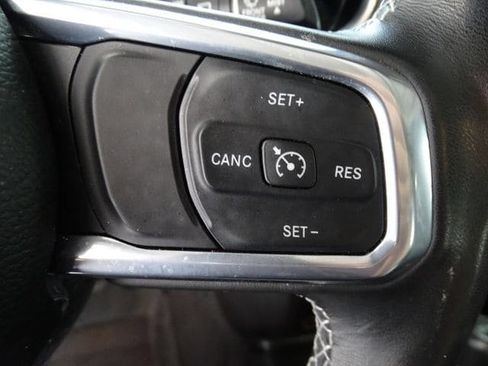 Certified 2023 Jeep Wrangler Unlimited Sahara w/ Cold Weather Group AWD/4WD image 8