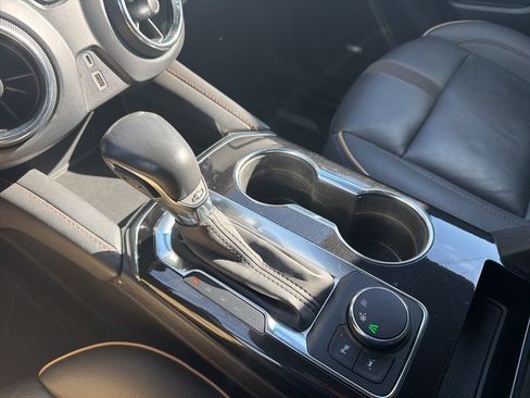 Used 2022 Chevrolet Blazer Premier w/ Enhanced Convenience Package image 34