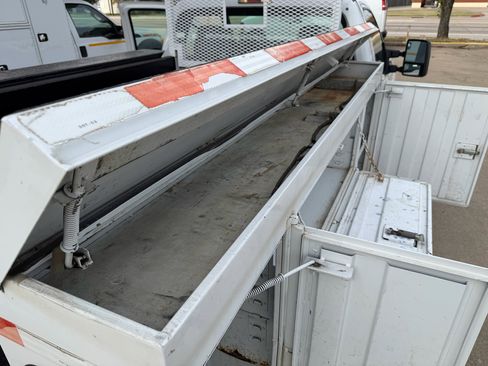 Used 2014 Ford F250 XL image 24