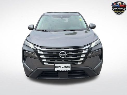 Used 2025 Nissan Rogue SV AWD/4WD image 8