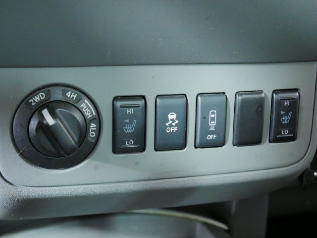 Used 2021 Nissan Frontier SV AWD/4WD image 30