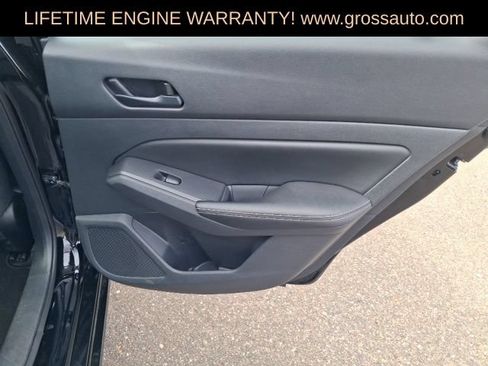 Used 2025 Nissan Altima 2.5 SV FWD image 27
