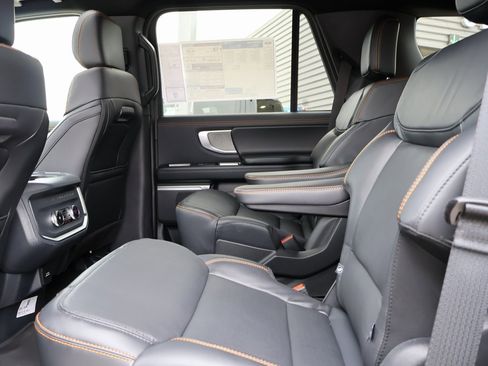 New 2025 Ford Expedition Tremor image 19