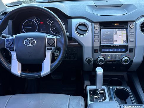 Used 2017 Toyota Tundra Limited w/ Limited Premium Package AWD/4WD image 14