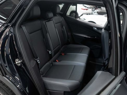 Used 2023 Volkswagen ID.4 Pro S RWD image 13
