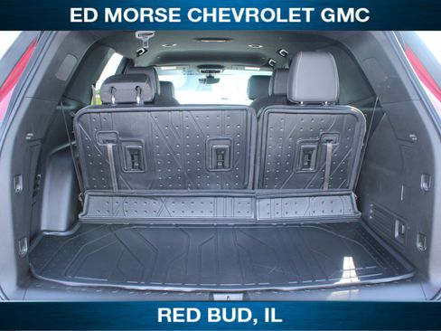 Used 2023 Chevrolet Traverse LT w/ LT Premium Package AWD/4WD image 17