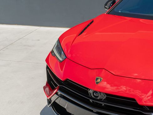 Used 2024 Lamborghini Urus S AWD/4WD image 25
