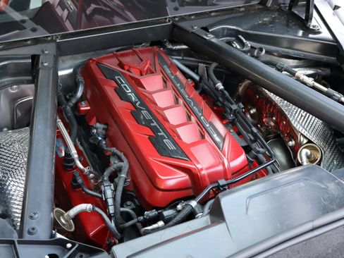 Used 2021 Chevrolet Corvette Stingray Coupe w/ Battery Protection Package image 27