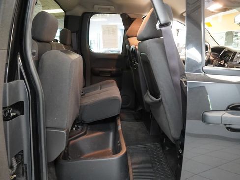Used 2009 Chevrolet Silverado 1500 LT w/ Power Pack Plus AWD/4WD image 29