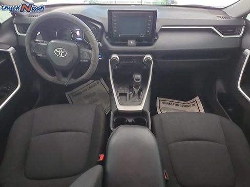 Used 2021 Toyota RAV4 XLE FWD image 25