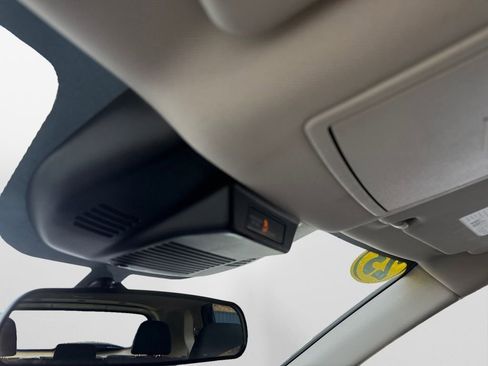 Certified 2023 Nissan Rogue SV image 27