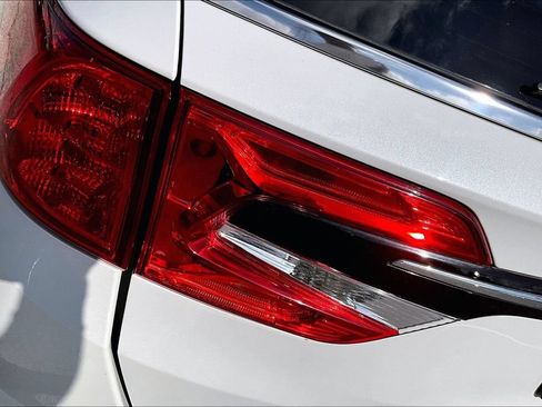Used 2023 Honda Odyssey Touring image 42