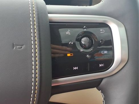 Used 2026 Nissan Armada Platinum Reserve AWD/4WD image 14