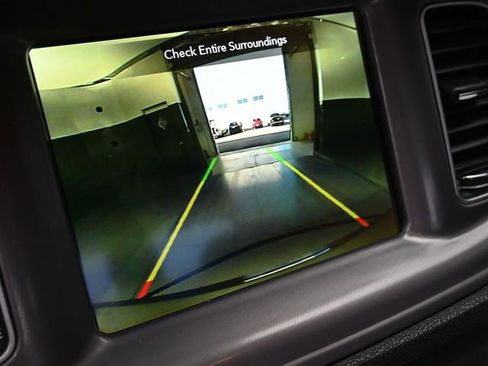 Used 2023 Dodge Charger Scat Pack w/ Technology Group image 32