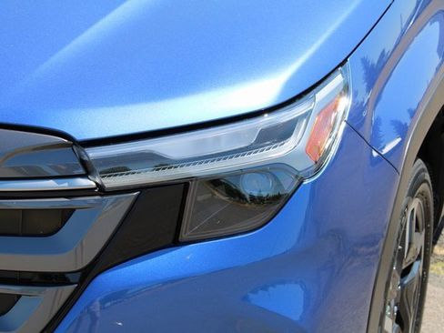 New 2025 Subaru Forester Limited image 13