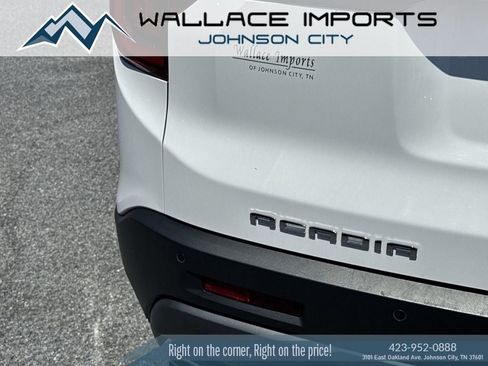 Used 2021 GMC Acadia AT4 w/ LPO, Floor Liner Package AWD/4WD image 12